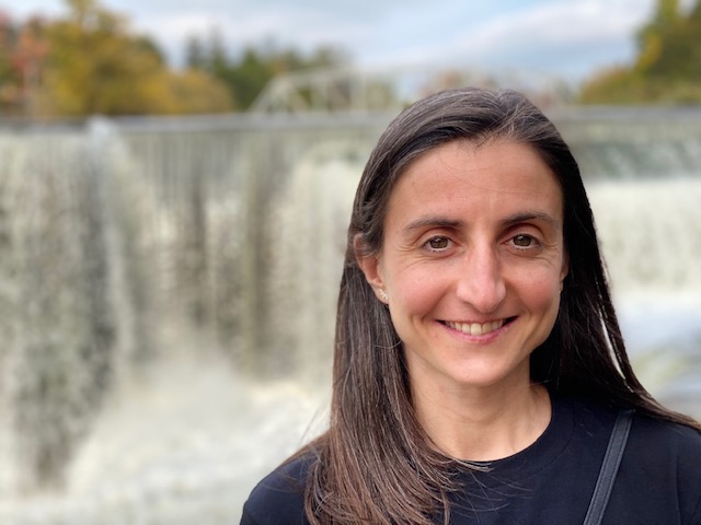 Zoe Fysikoudi, Registered Psychotherapist at Expressive Minds Therapy, Orillia